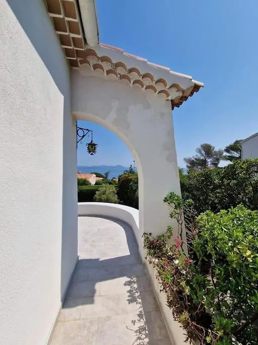 Villa 4 Etoiles, Moana , Mer A 50 M ,Ete Du Samedi Au Samedi Saint-Peïre-sur-Mer Frankrijk